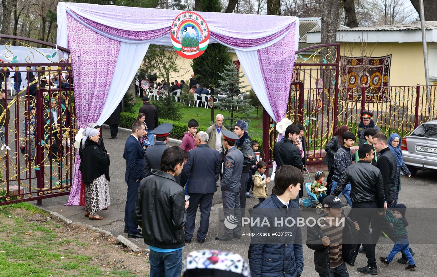Празднование Навруза в Душанбе