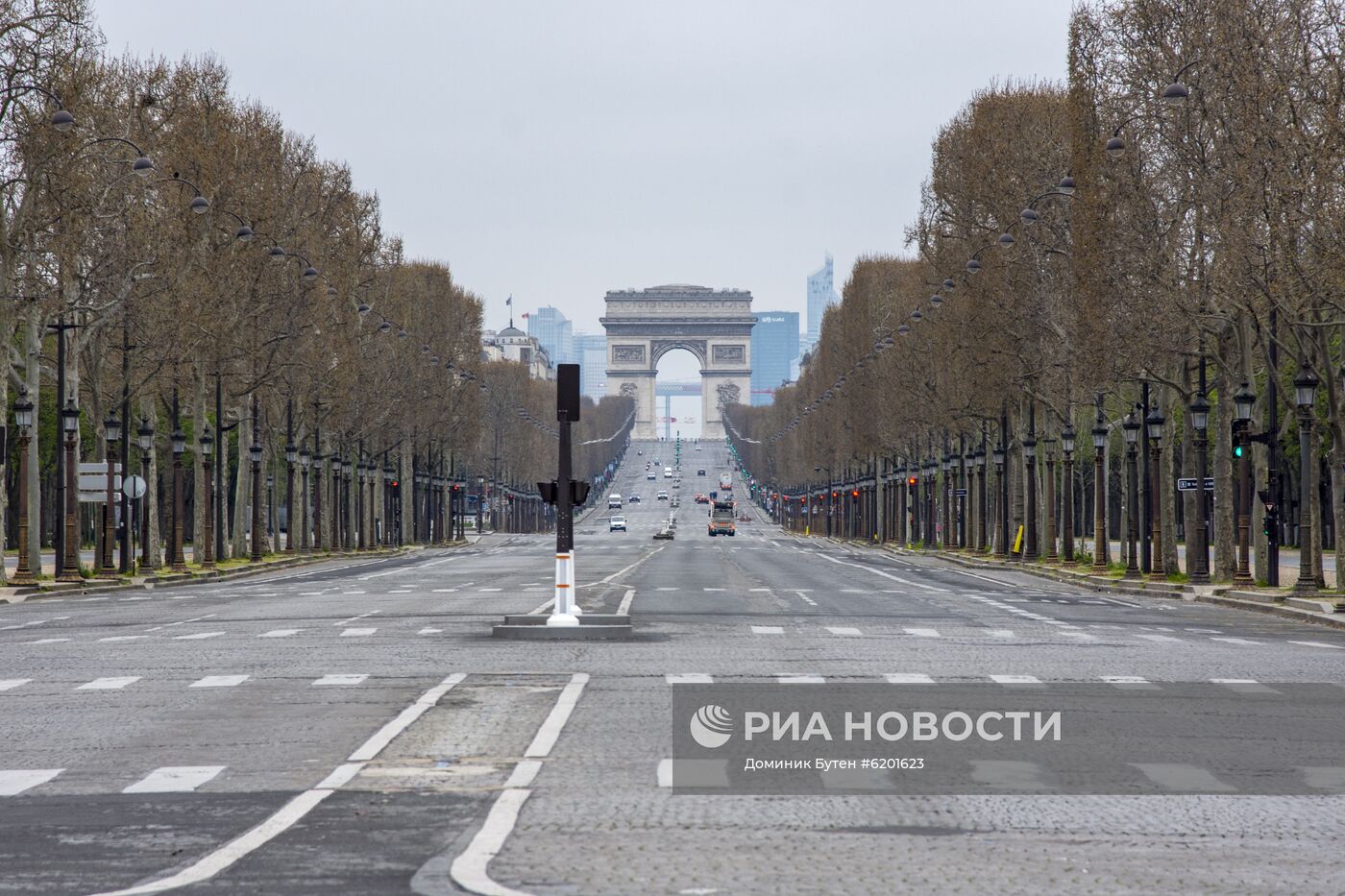 Ситуация в Париже в связи с коронавирусом