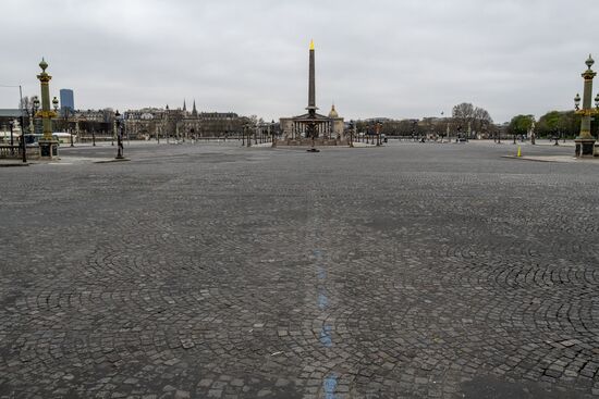 Ситуация в Париже в связи с коронавирусом