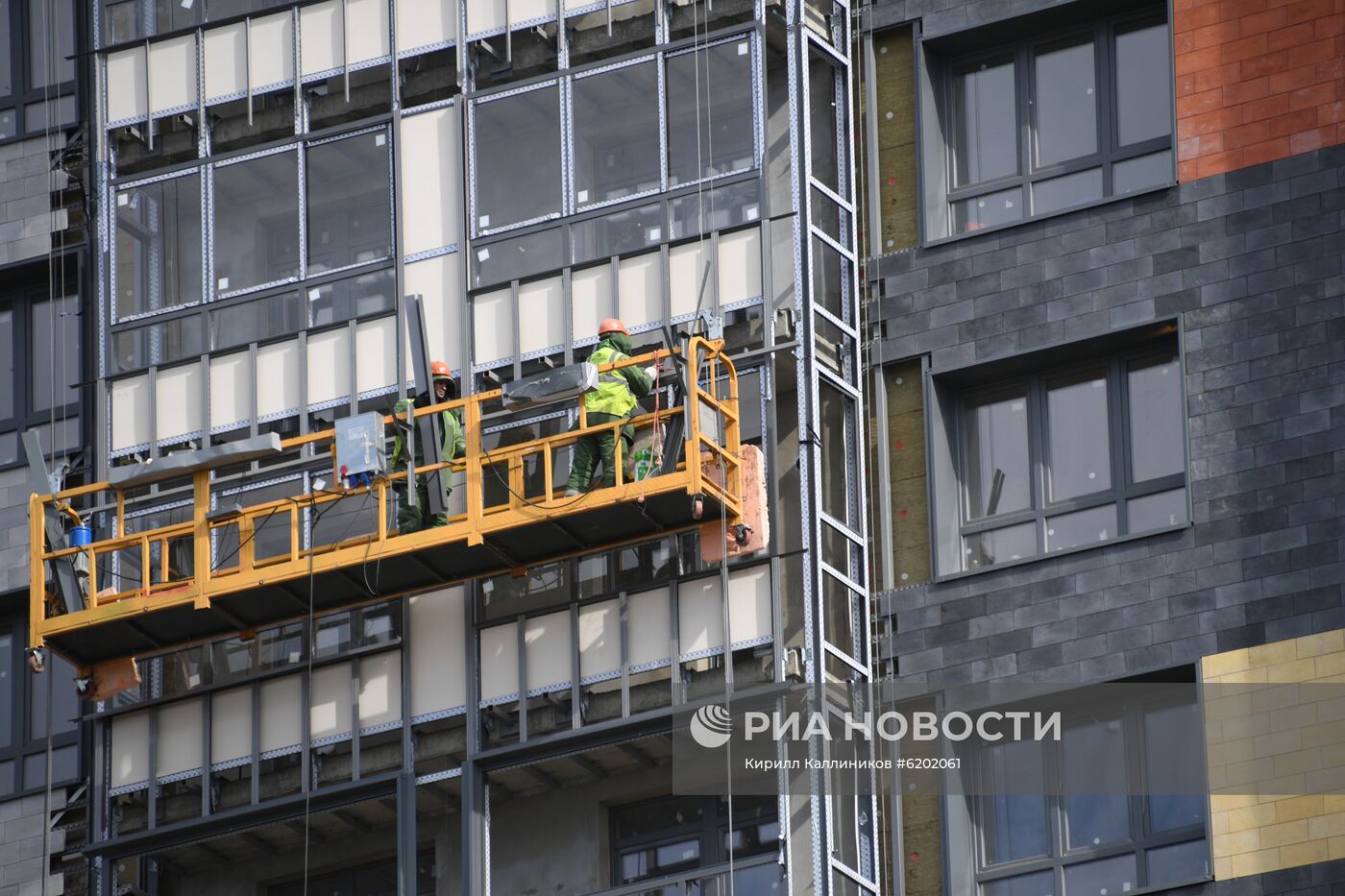 Строительство жилых домов в Москве 
