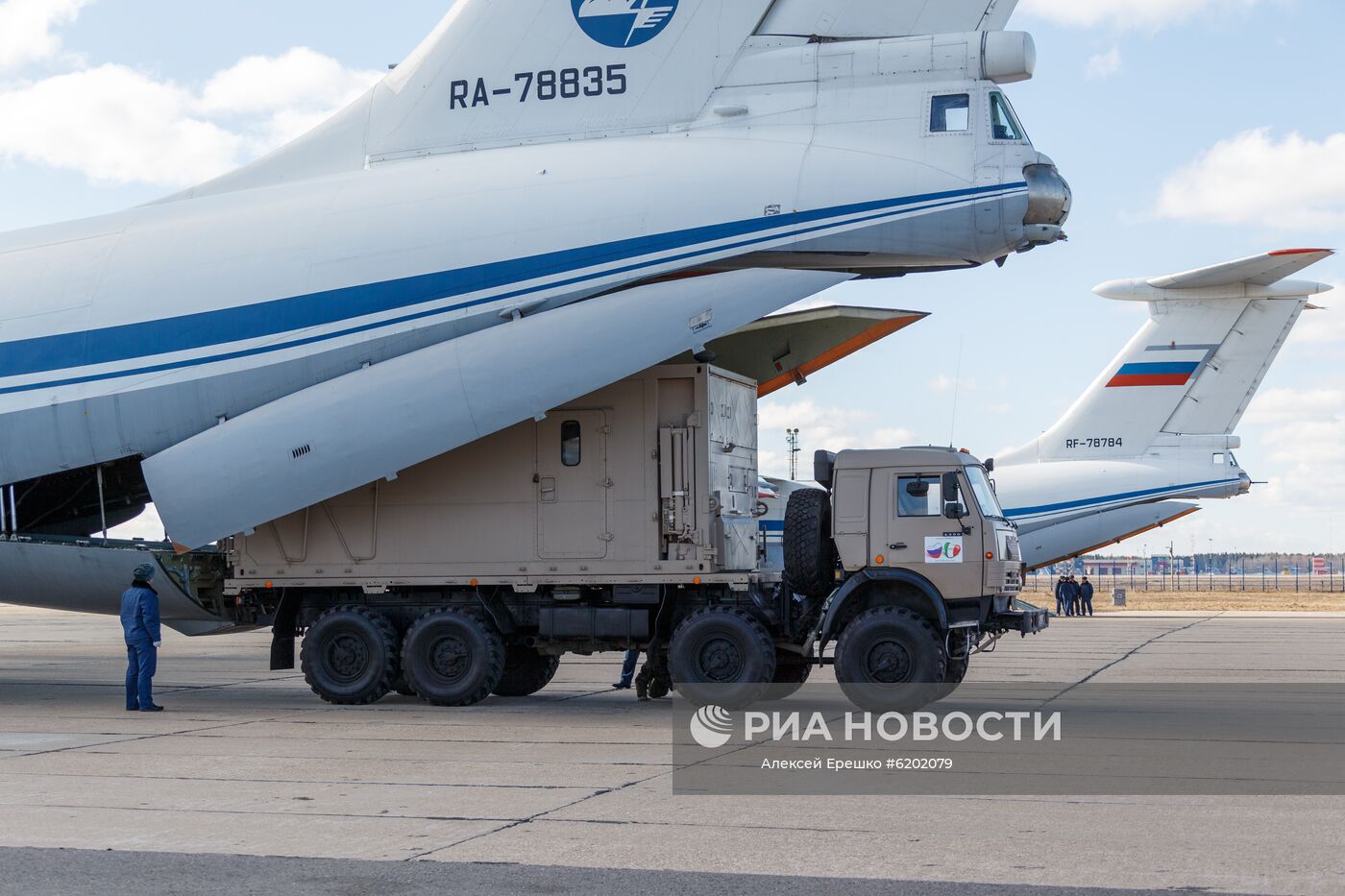 Россия окажет помощь Италии в борьбе с COVID-19