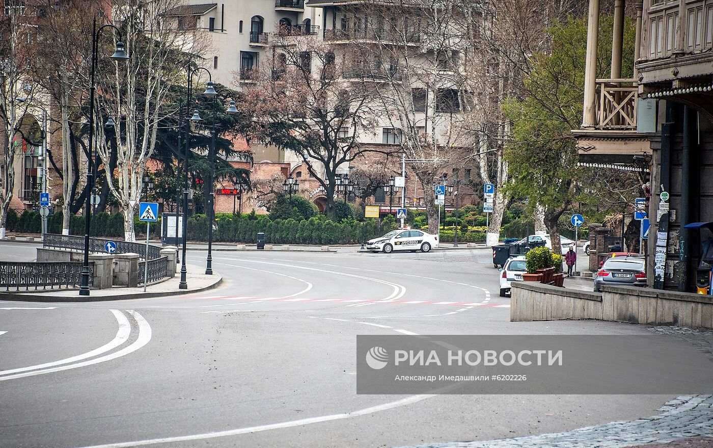 В Грузии ввели режим ЧС в связи с коронавирусом