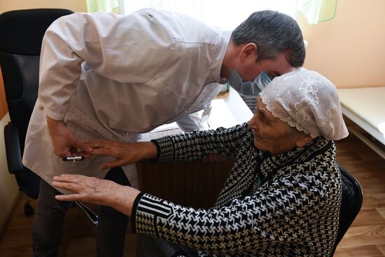 Выездная диспансеризация пожилых граждан в Новосибирской области