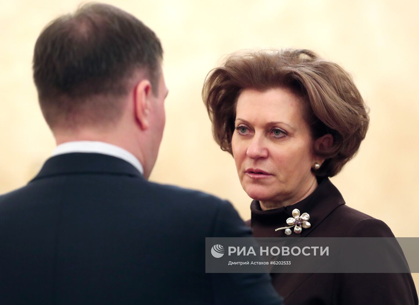 Премьер-министр РФ М. Мишустин провел совещание по вопросам борьбы с коронавирусом