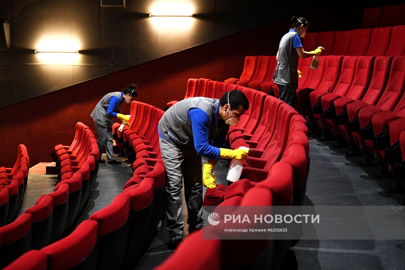 Меры профилактики коронавируса в кинотеатре "Победа" в Новосибирске