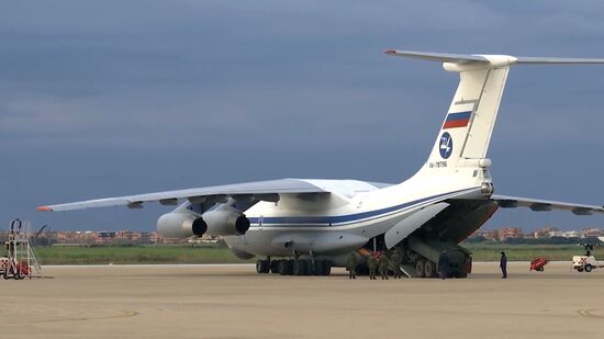 Самолеты ВКС России завершили доставку специалистов и оборудования в Италию