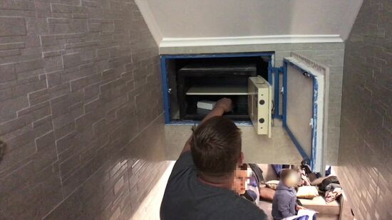 ФСБ РФ пресекла деятельность преступной группы по кражам кредитных и расчетных карт