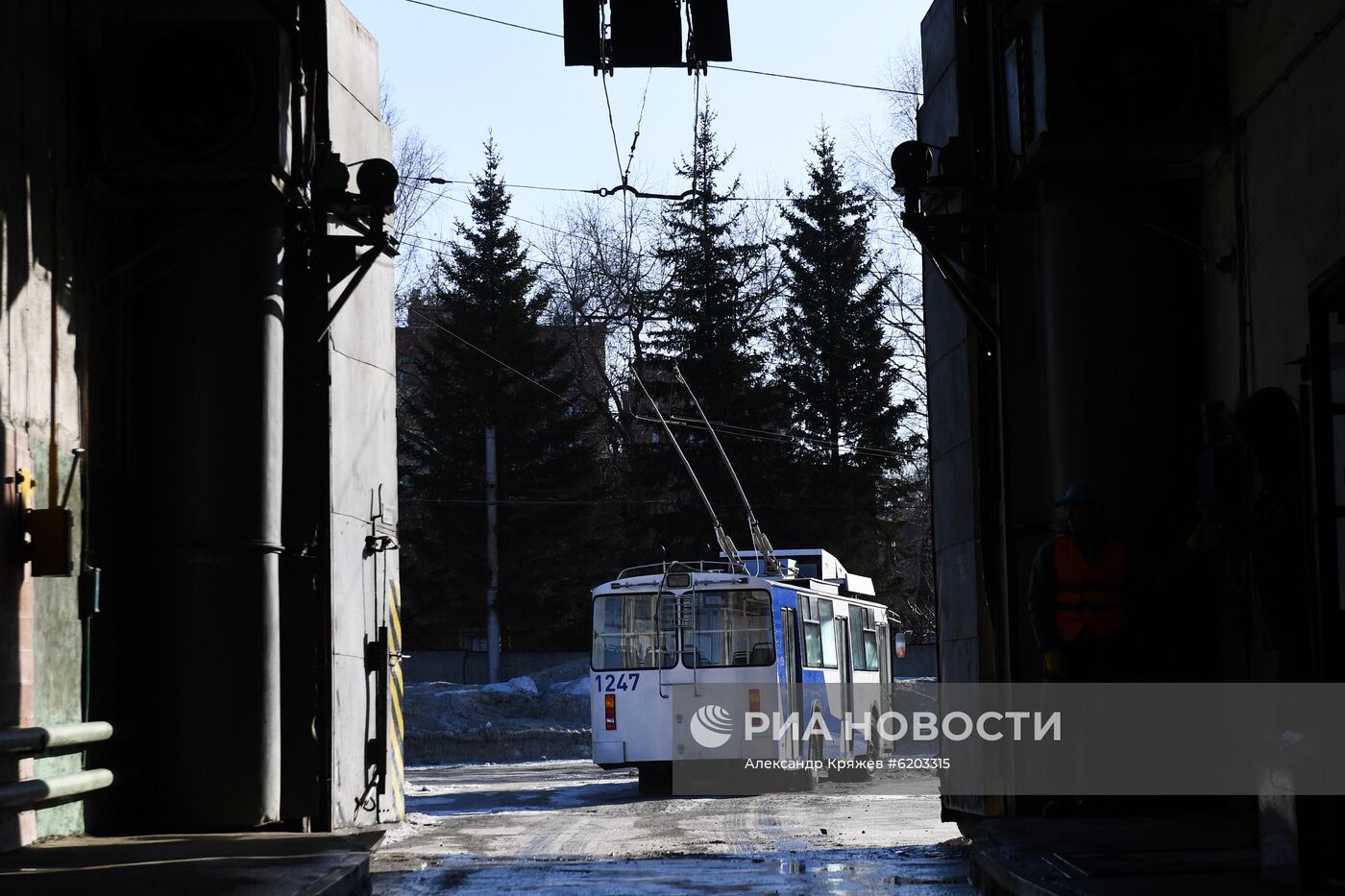 Дезинфекция троллейбусов в Новосибирске