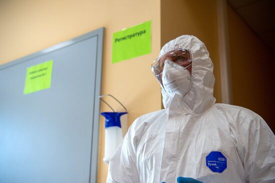 Отделение для больных с подозрением на коронавирус открыли в ГКБ No67