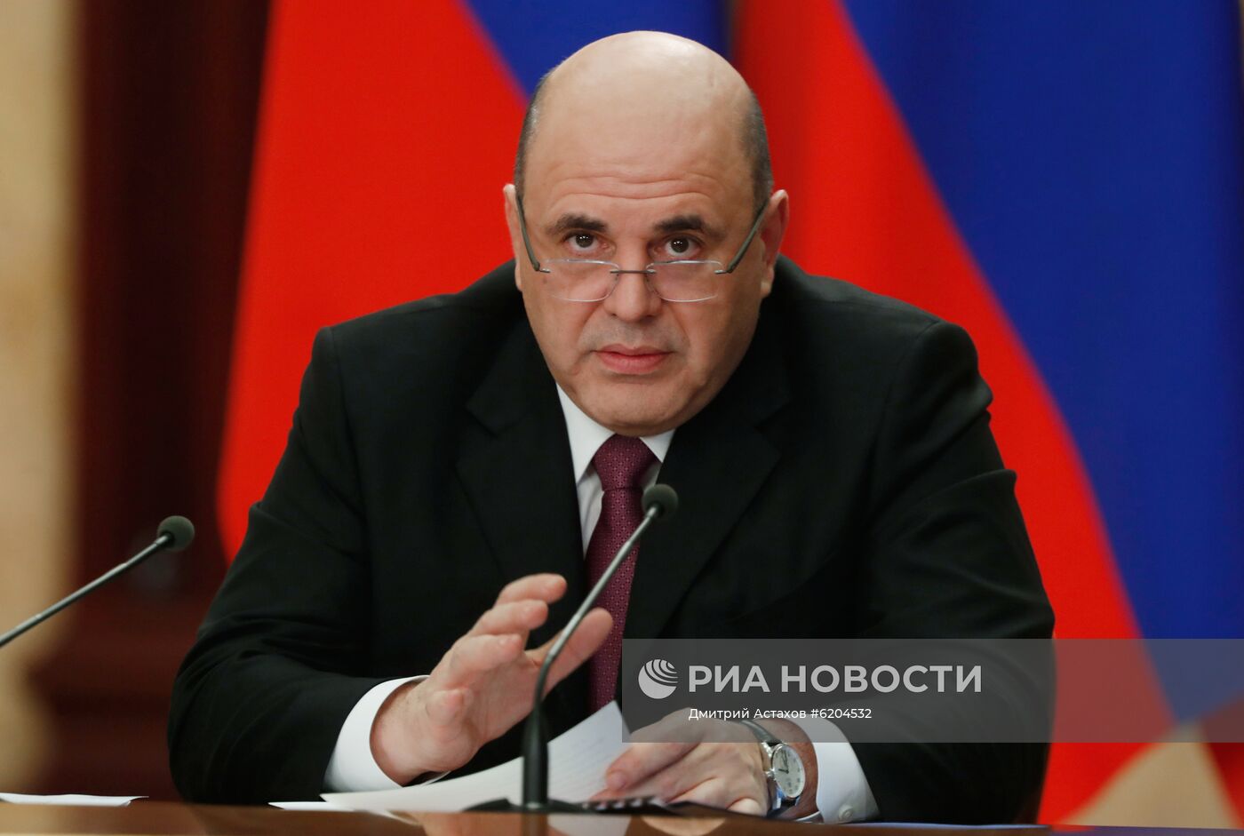 Премьер-министр РФ М. Мишустин провел совещание по развитию электронной промышленности