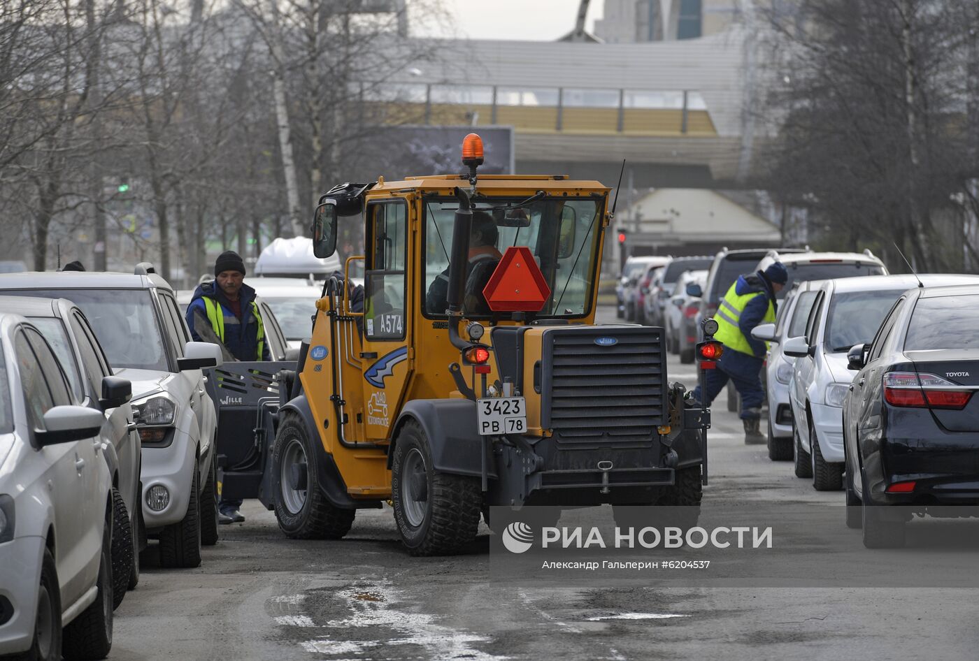 Уборка и дезинфекция парадных в Санкт-Петербурге