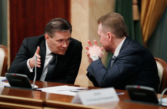 Премьер-министр РФ М. Мишустин провел совещание по развитию электронной промышленности