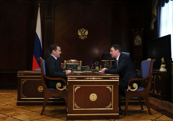 Зампред Совета безопасности РФ Д. Медведев встретился с Д. Патрушевым