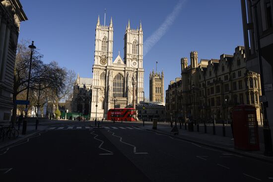 Ситуация в Лондоне в связи с коронавирусом
