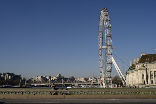Ситуация в Лондоне в связи с коронавирусом