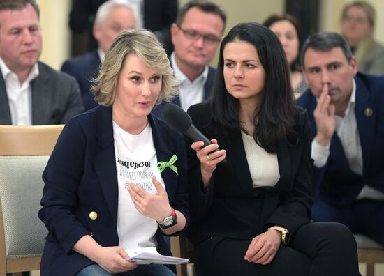 Президент РФ В. Путин провел встречу с представителями предпринимательского сообщества