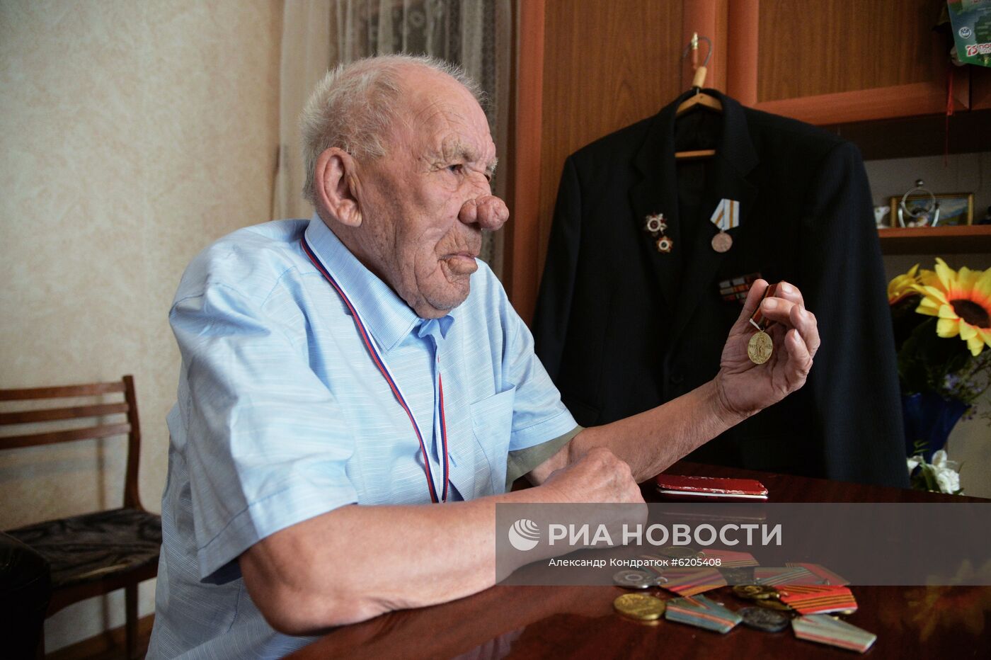 Ветеран Великой Отечественной войны Н. Г. Токсин