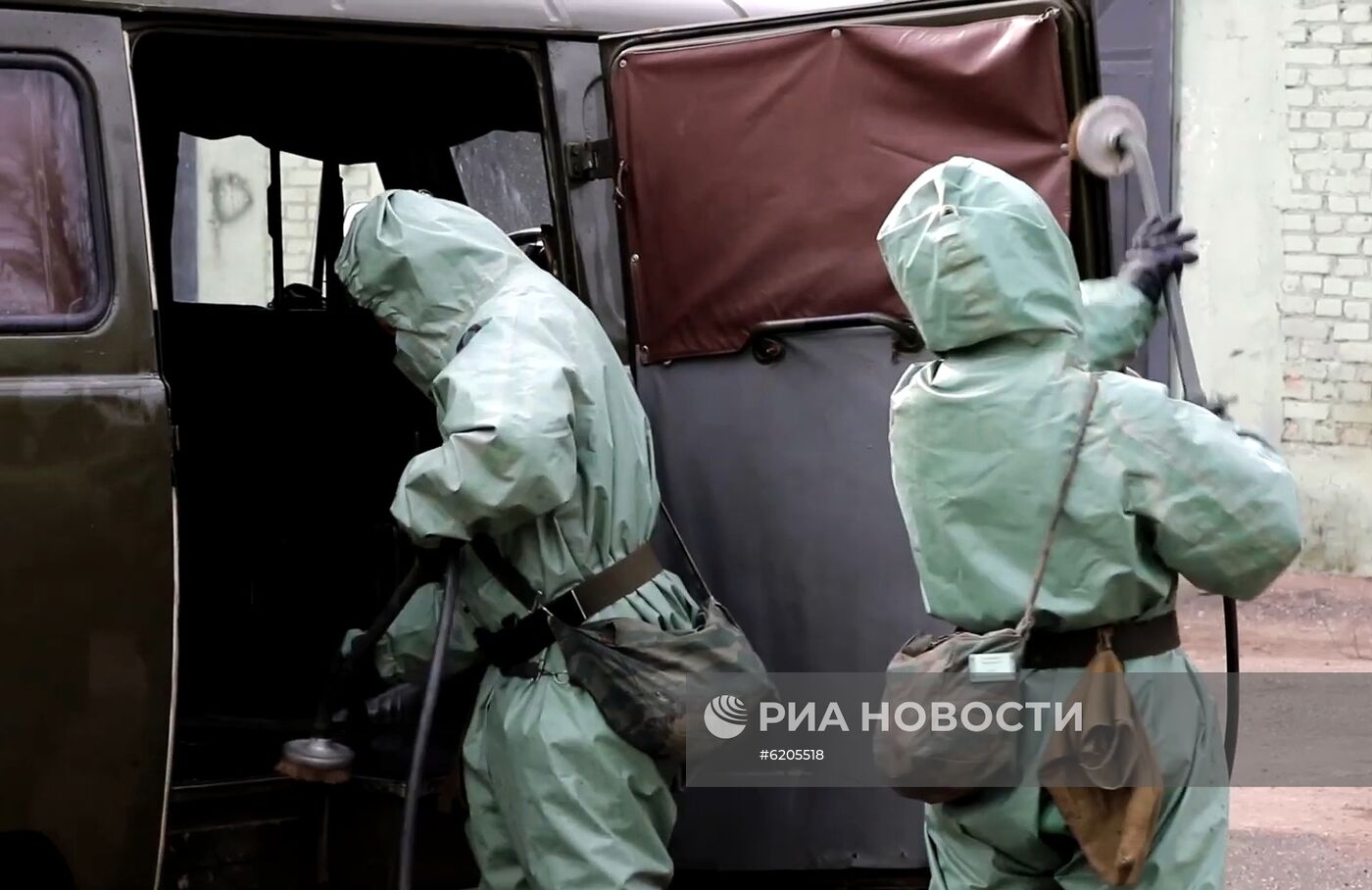Проверка готовности войск РХБЗ к возникновению угрозы заражения вирусными инфекциями