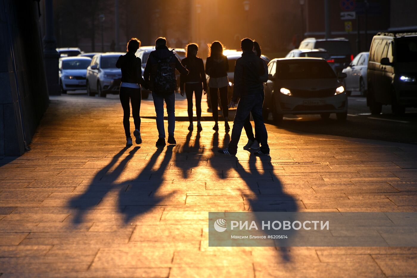 Теплая погода в Москве 