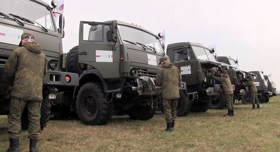 Российские военные специалисты приступили к работе в Бергамо