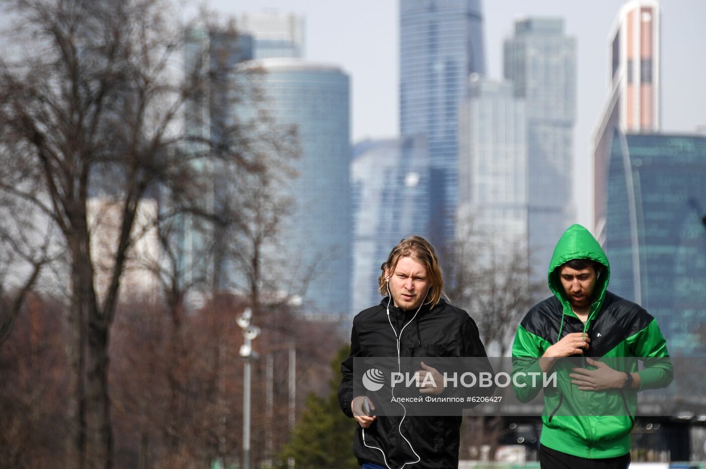 Занятия спортом в Москве