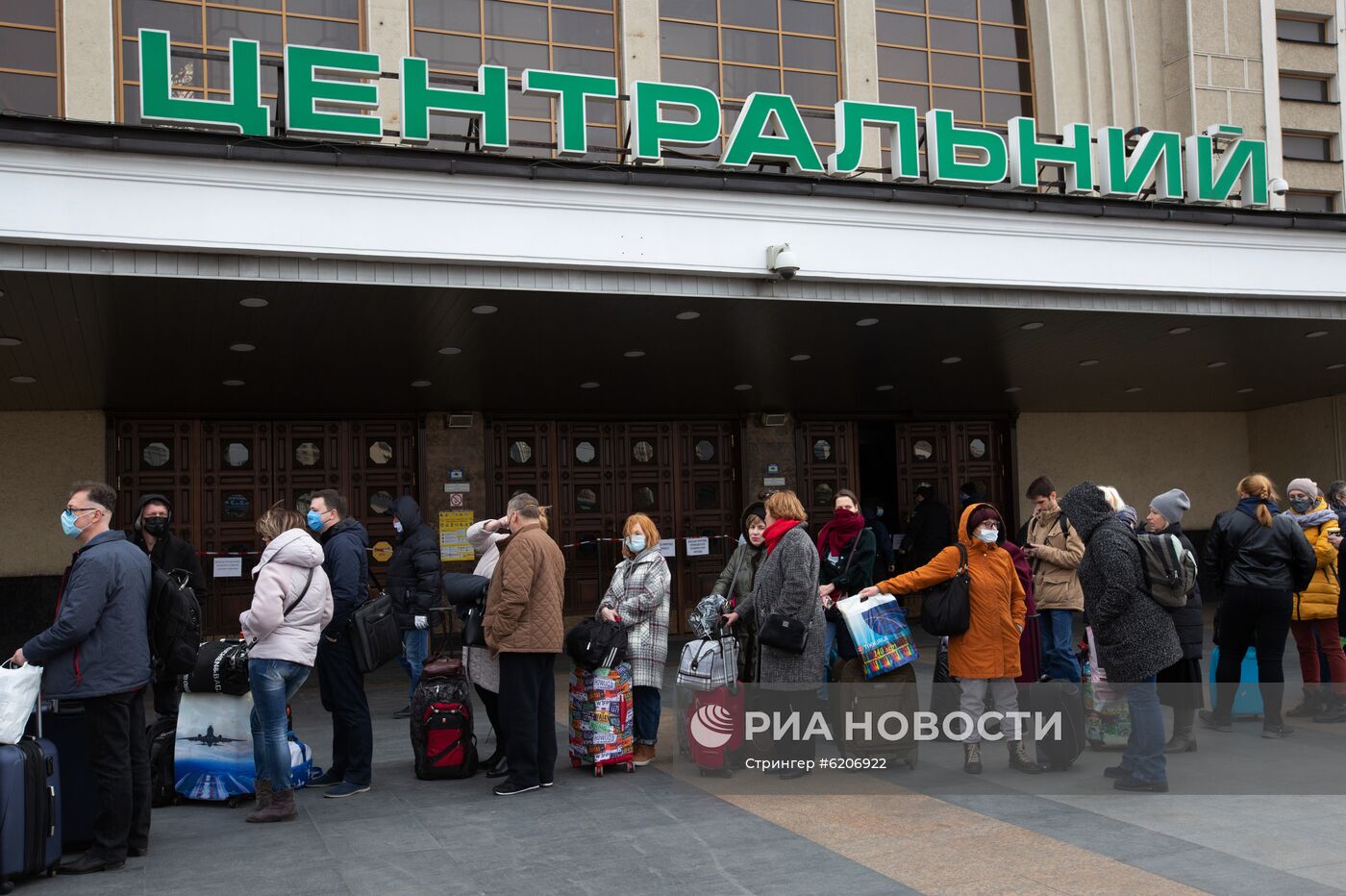 Спецпоезд отправился из Киева в Москву в связи с коронавирусом