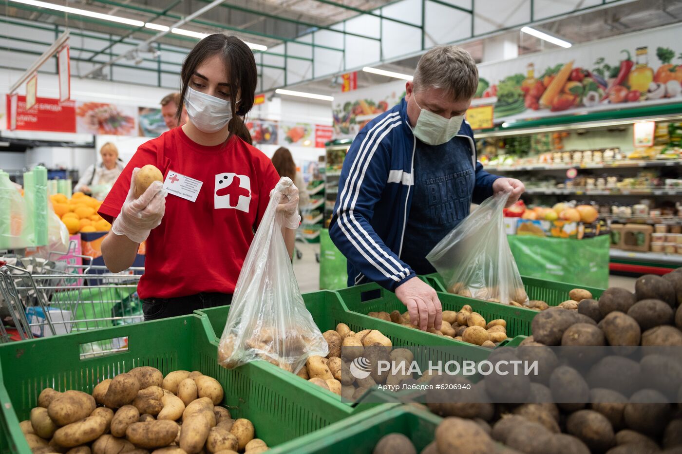 Работа волонтерского центра в Сочи