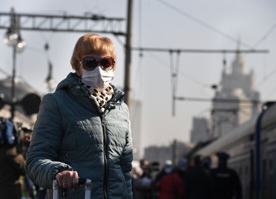 Прибытие спецпоезда с гражданами РФ из Киева 