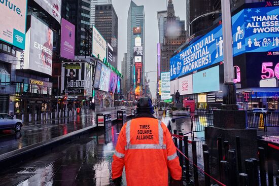 Нью-Йорк во время режима ЧС