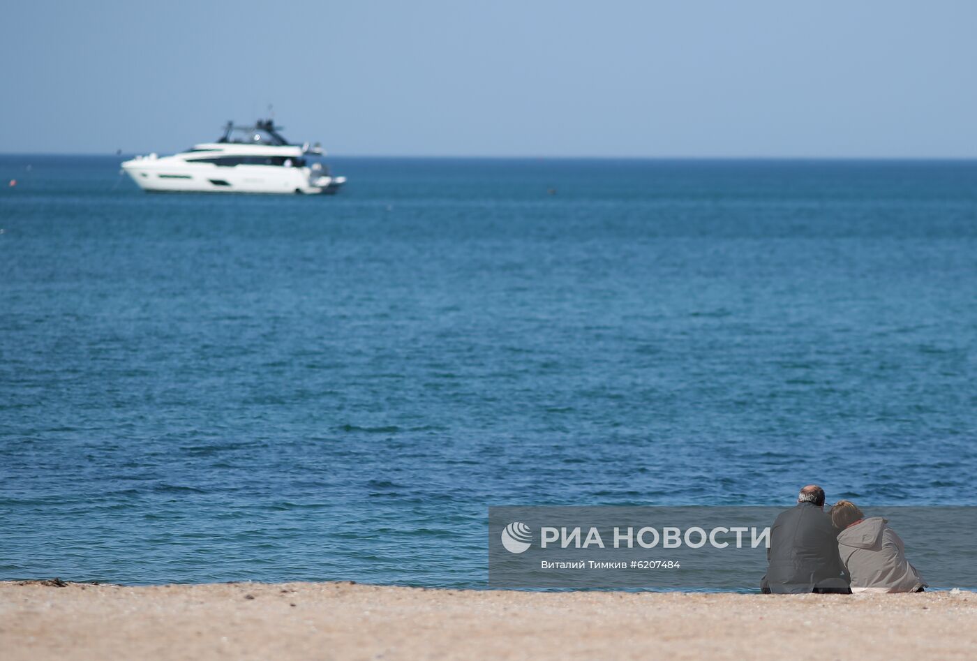 Власти Кубани ввели запрет на бронирование и заселение в гостиницы и санатории