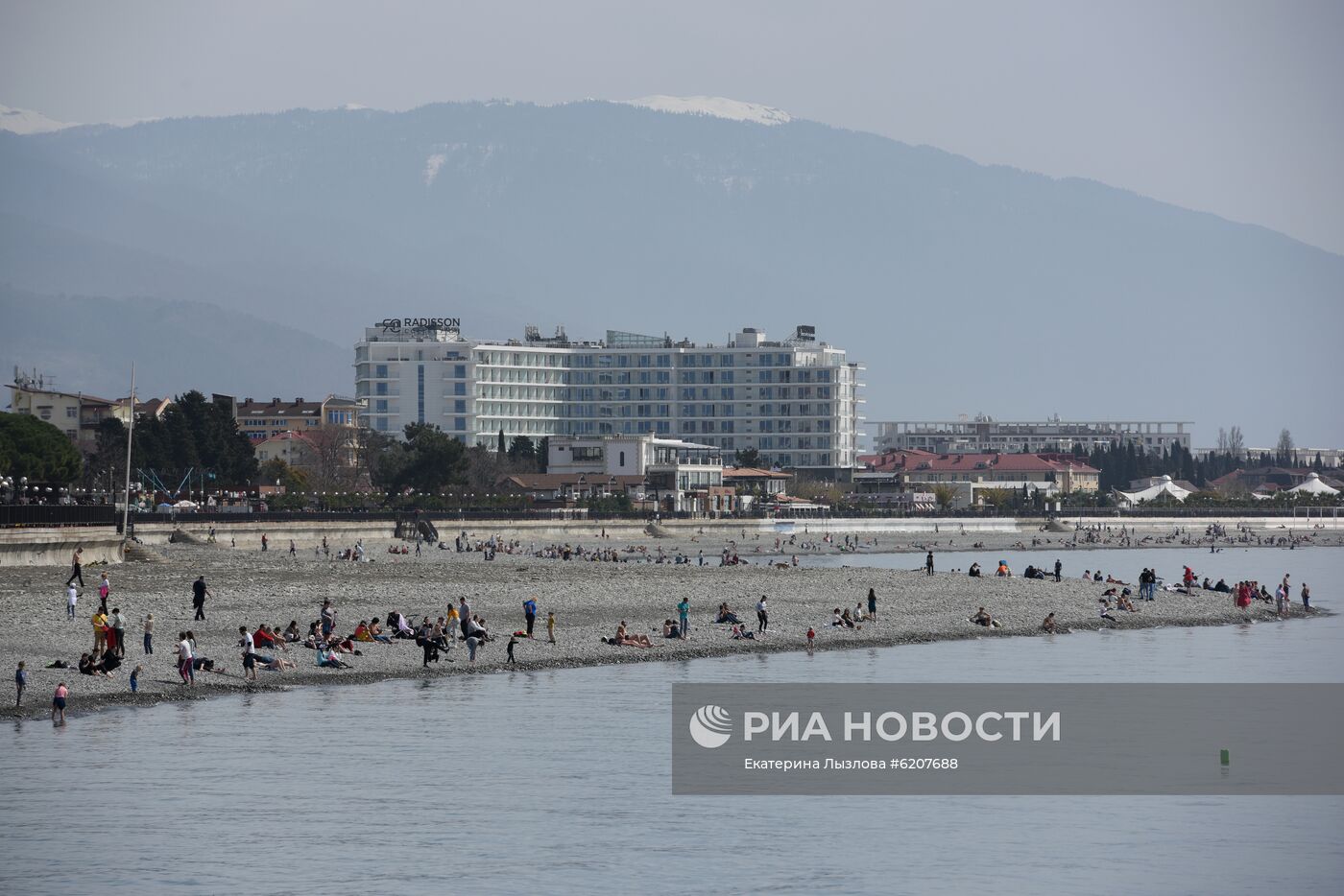 Набережная в Сочи 