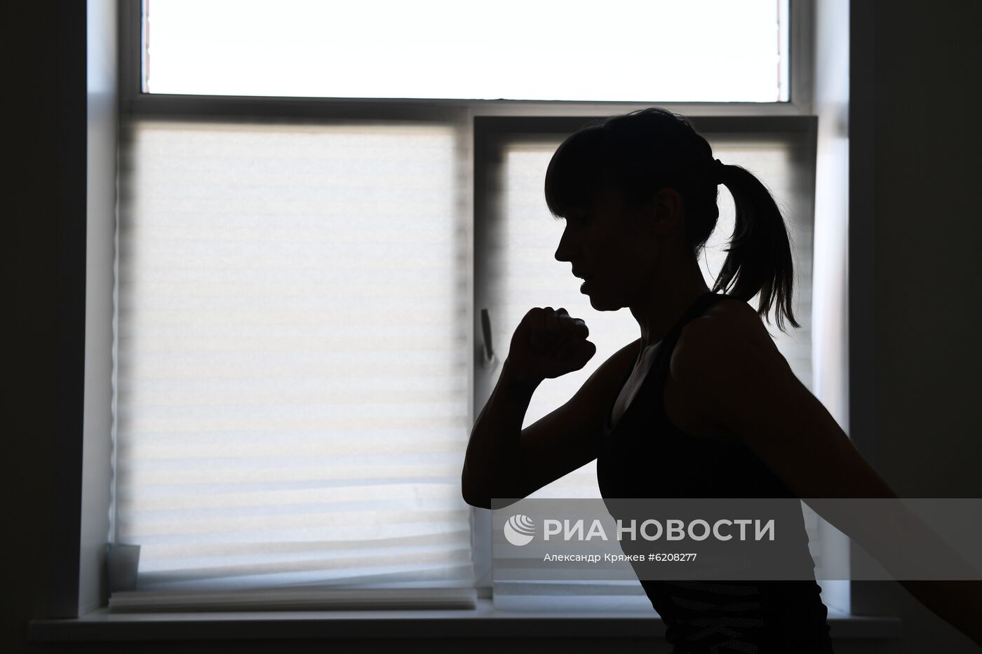 Трансляция групповых программ фитнес-клуба в Новосибирске