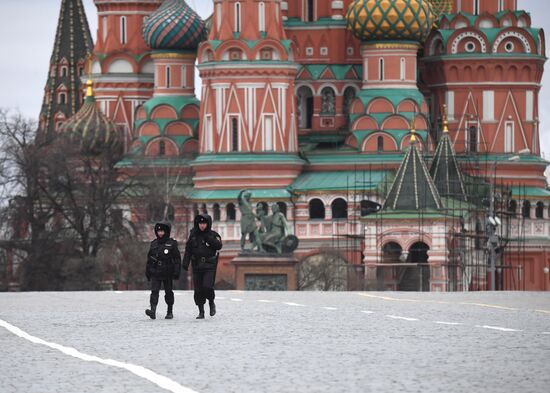 В Москве введен режим самоизоляции для всех жителей