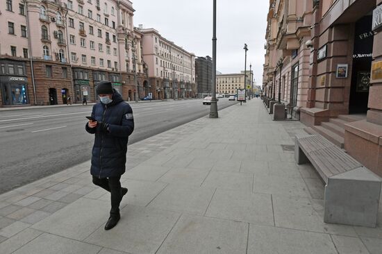 В Москве введен режим самоизоляции для всех жителей