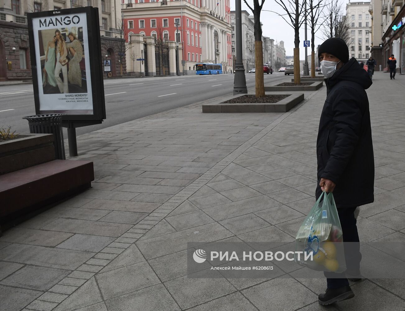 В Москве введен режим самоизоляции для всех жителей