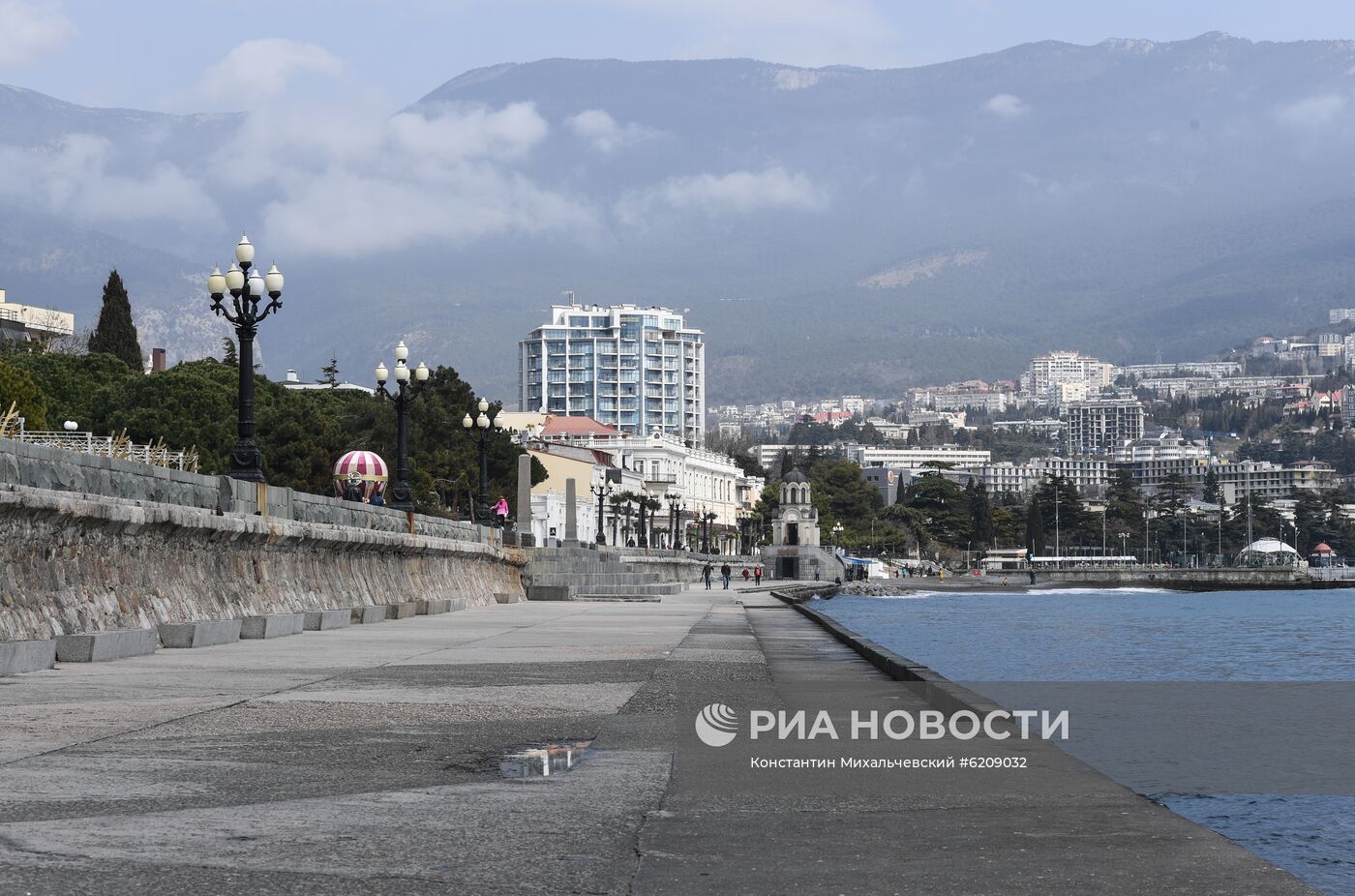 Ситуация в Крыму в связи с коронавирусом