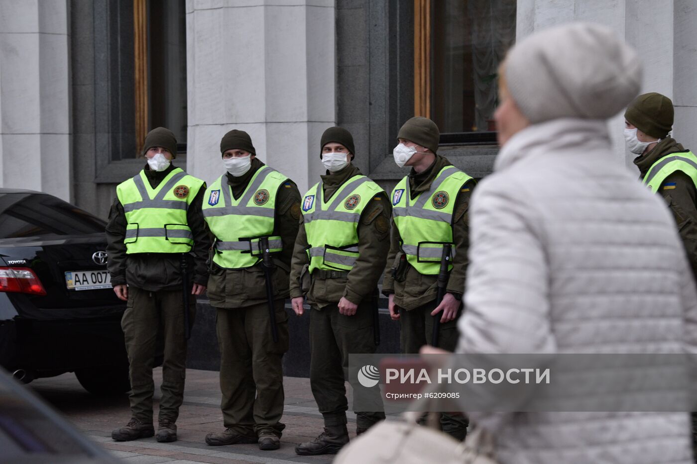 Внеочередное заседание Верховной рады Украины