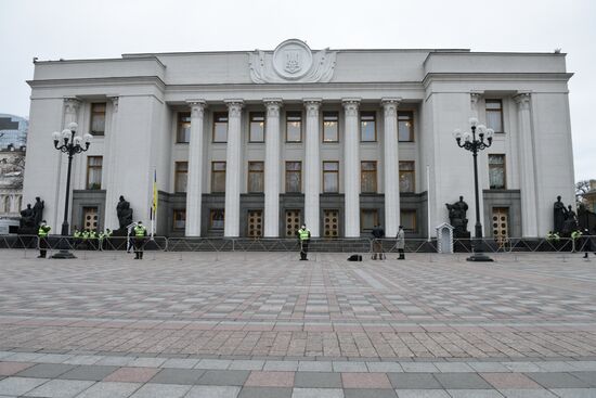 Внеочередное заседание Верховной рады Украины