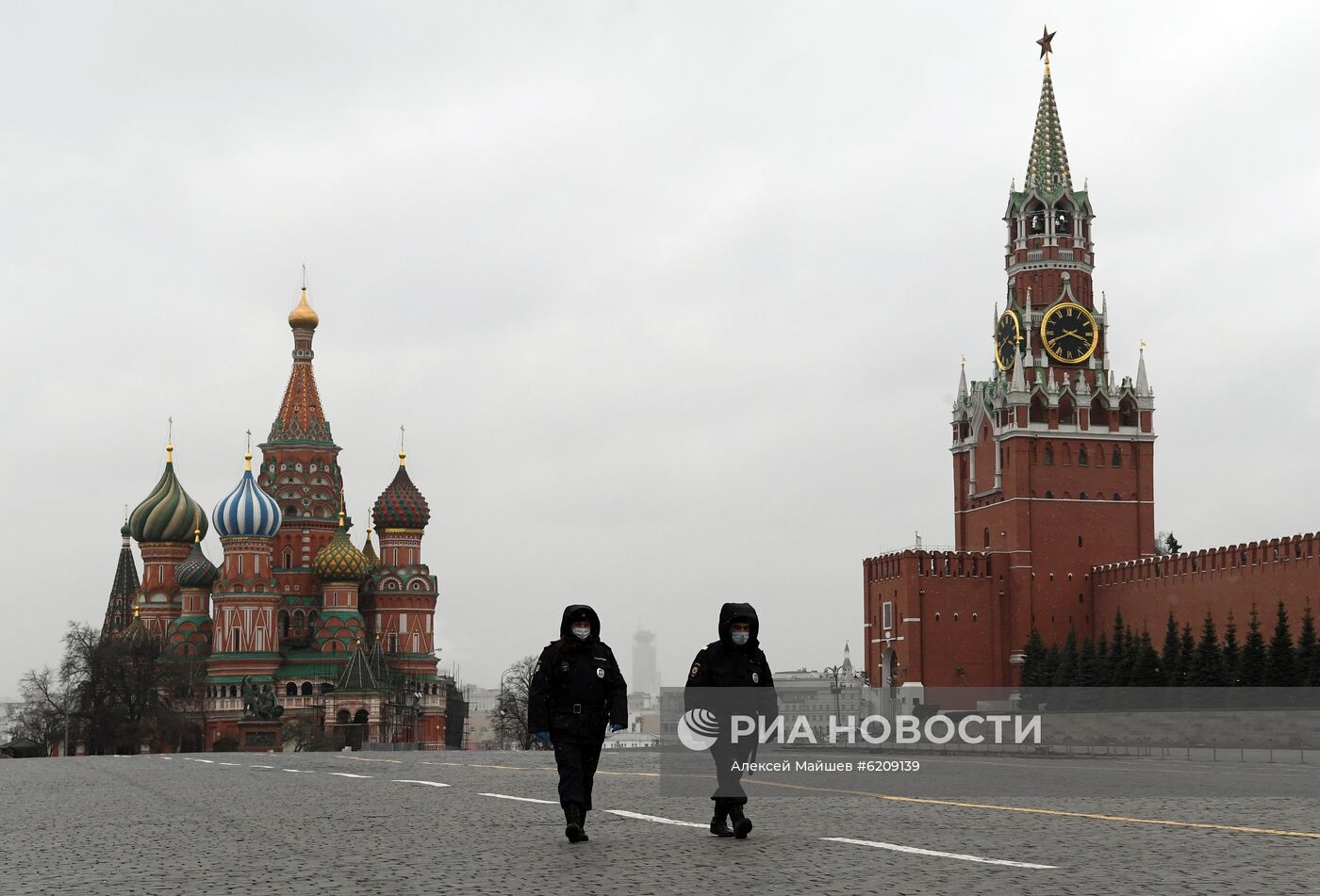 В Москве введен режим самоизоляции для всех жителей