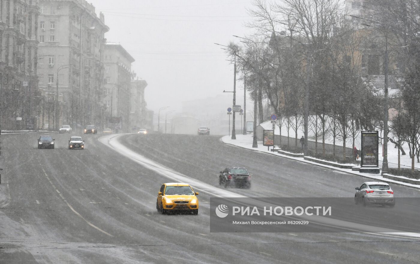 Дороги в Москве стали свободнее в связи с самоизоляцией