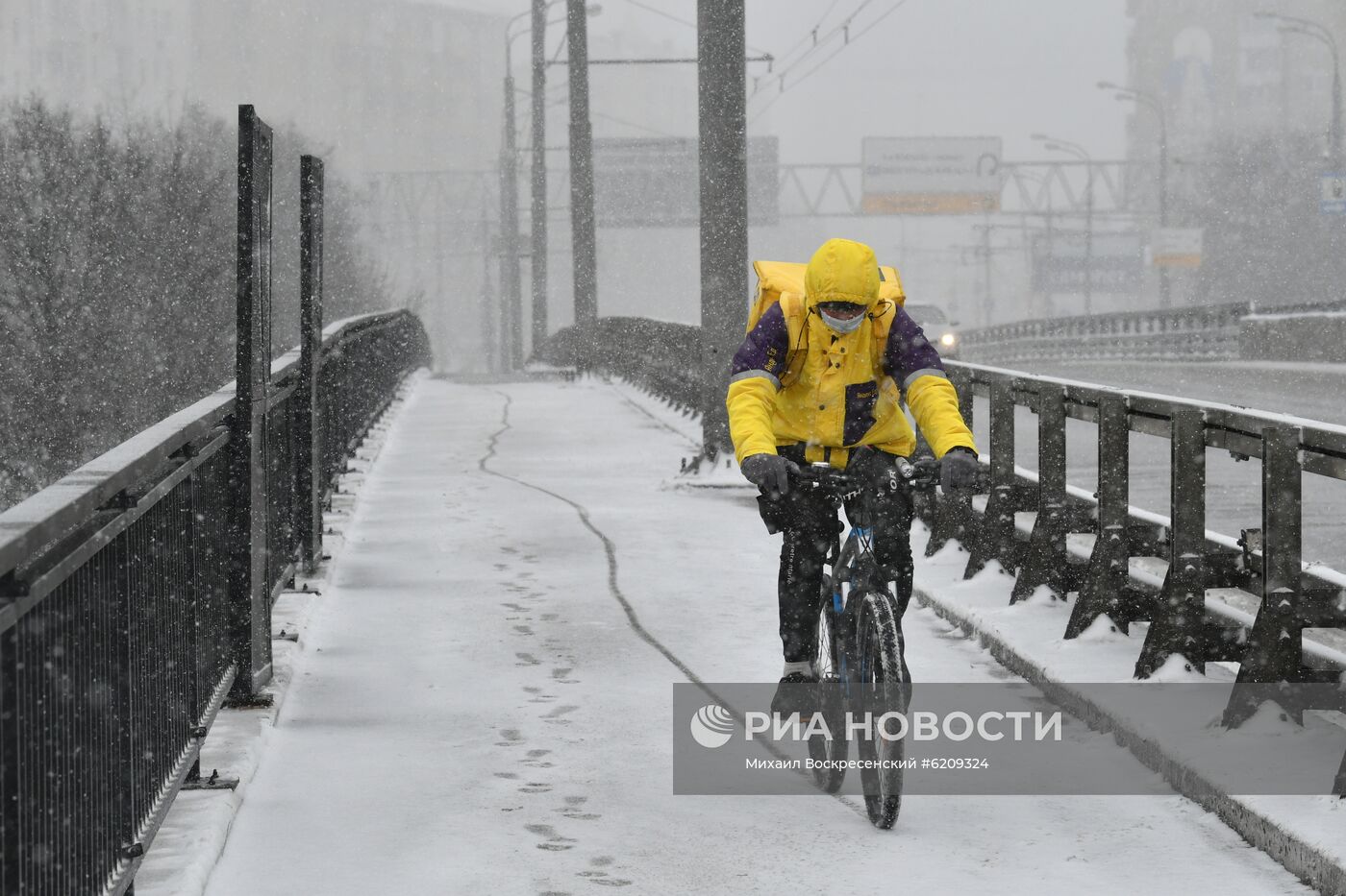 Дороги в Москве стали свободнее в связи с самоизоляцией