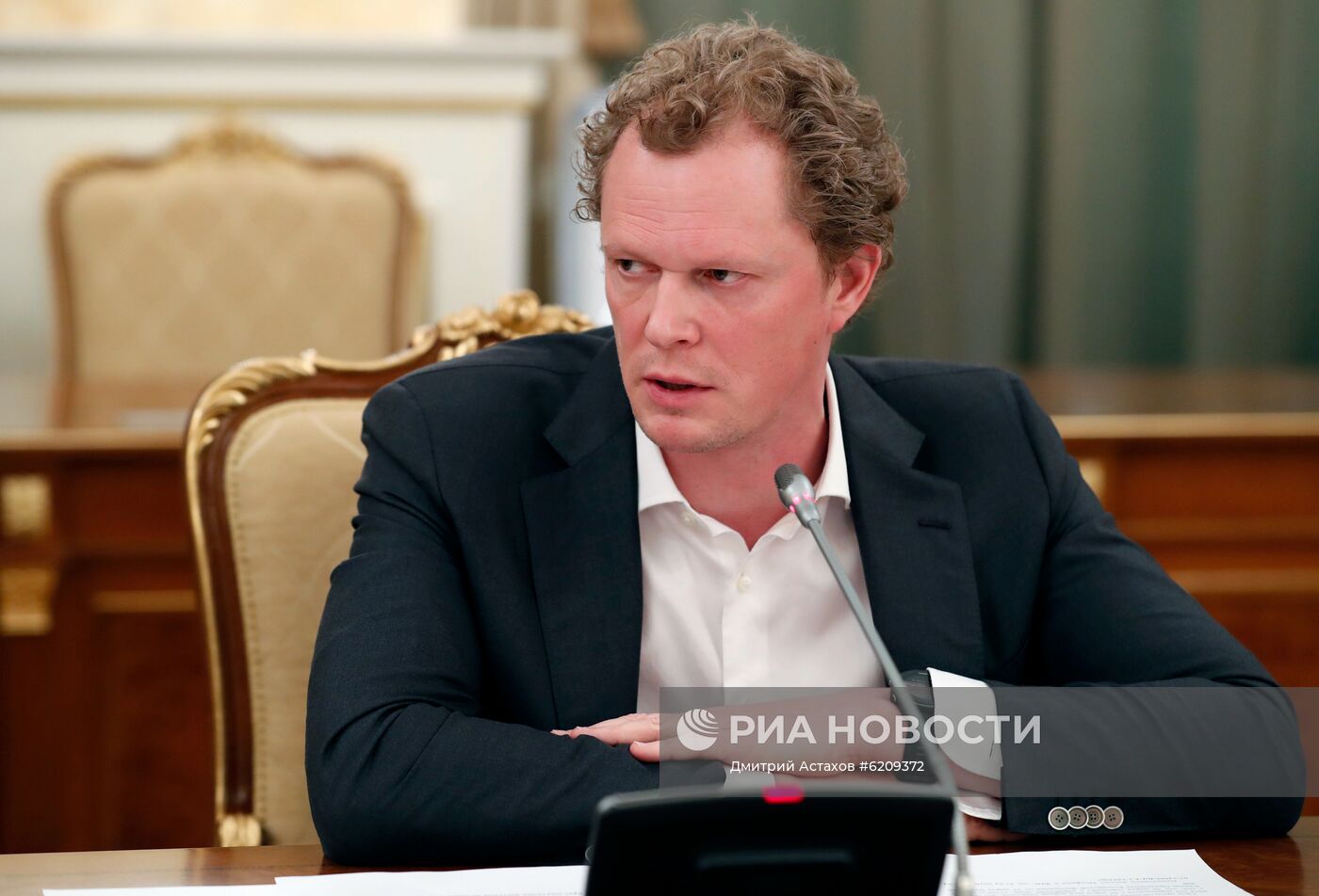 Премьер-министр РФ М. Мишустин провел совещание по экономическим вопросам