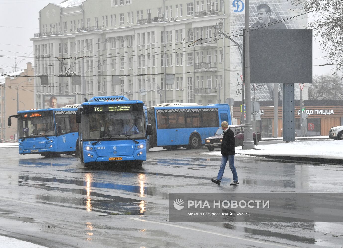 Дороги в Москве стали свободнее в связи с самоизоляцией