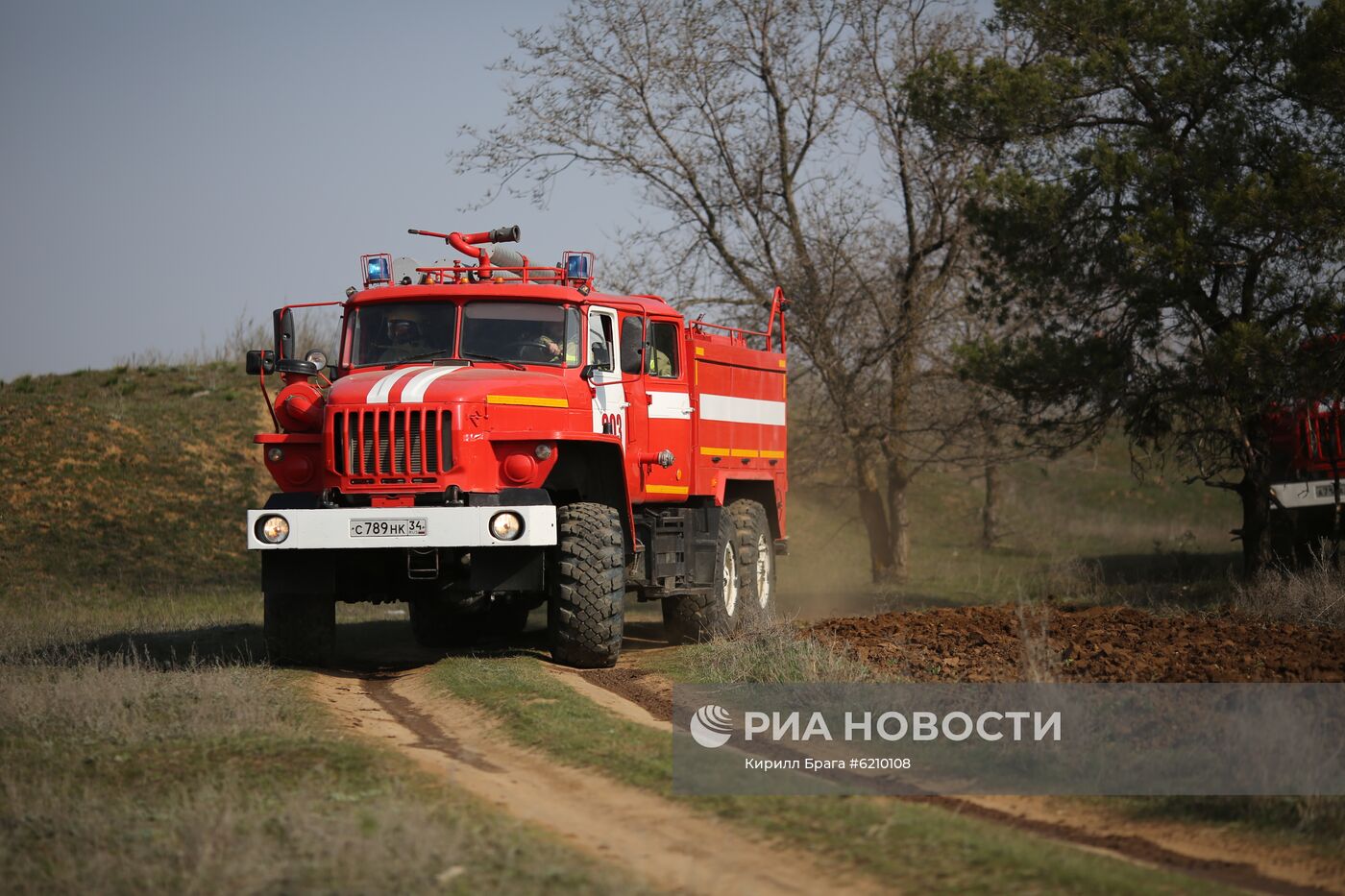 Тактико-специальные учения по тушению пожаров в Волгоградской области