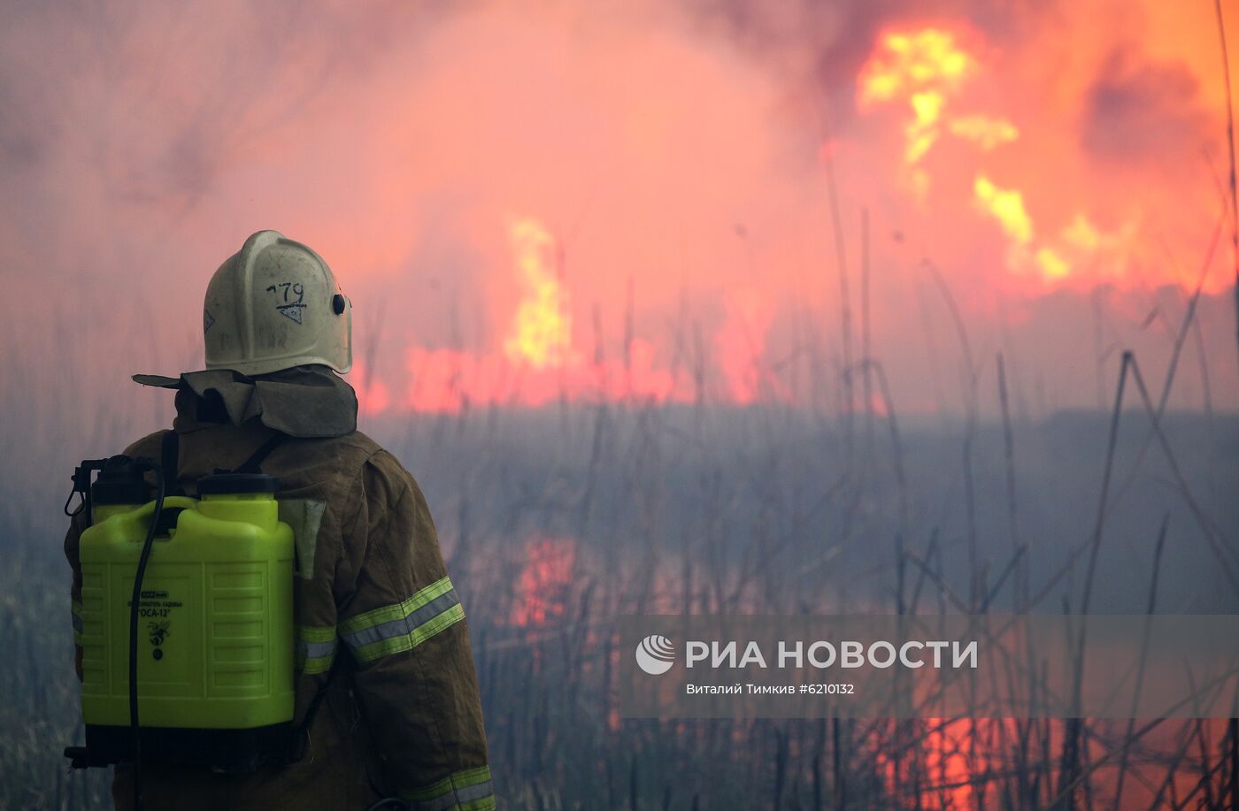 Возгорание камыша в Анапе