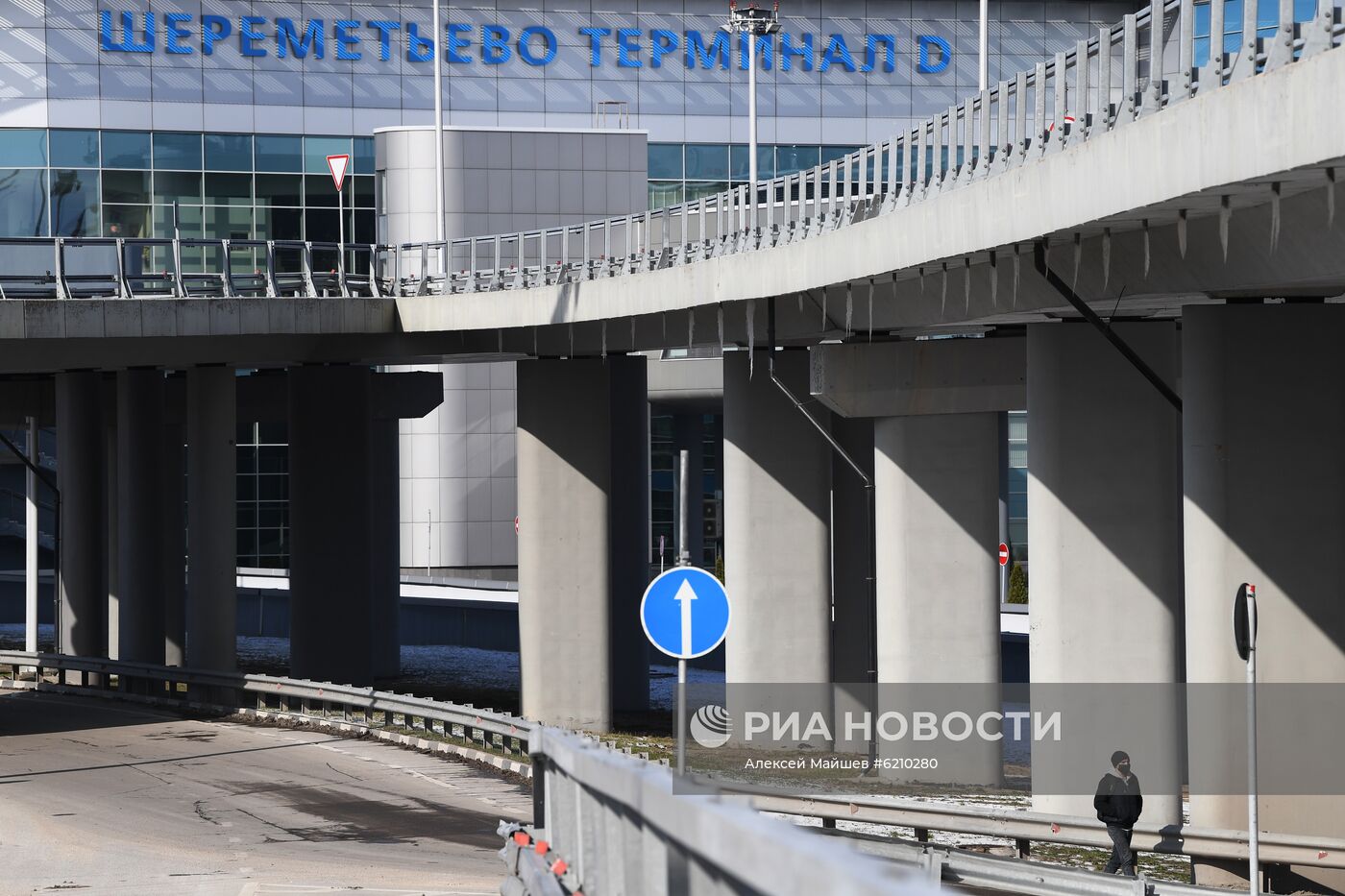 С 1 апреля временно закрывается терминал D в Шереметьево