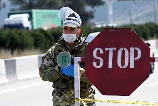 Блокпост на въезде в Тбилиси