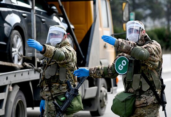 Блокпост на въезде в Тбилиси