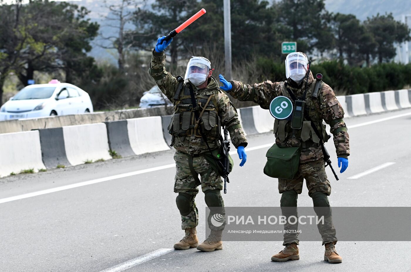 Блокпост на въезде в Тбилиси