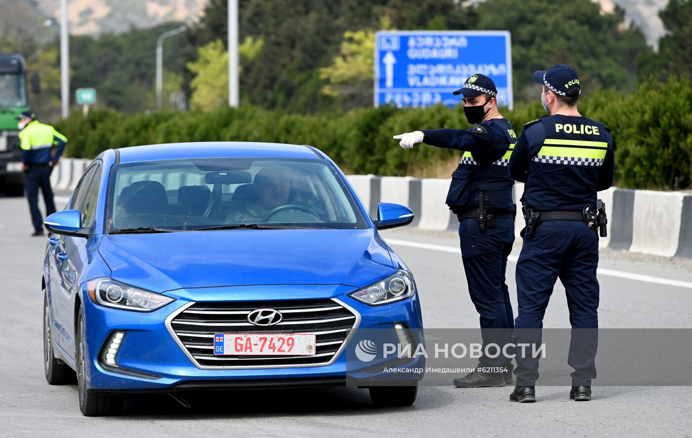 Блокпост на въезде в Тбилиси